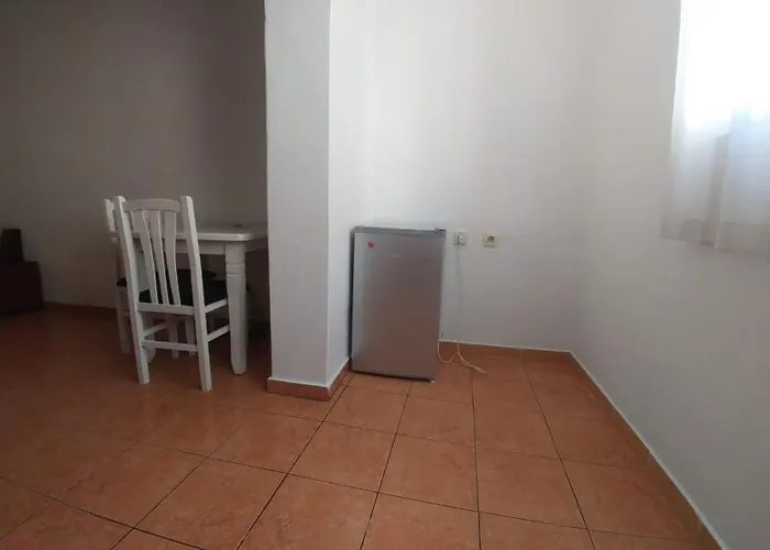 Rruga E Kavajes